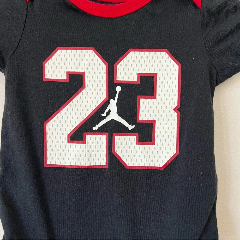 Jordan Baby Bodysuit Size 3-6 Months Jumpman Logo Black With Red Trim #23